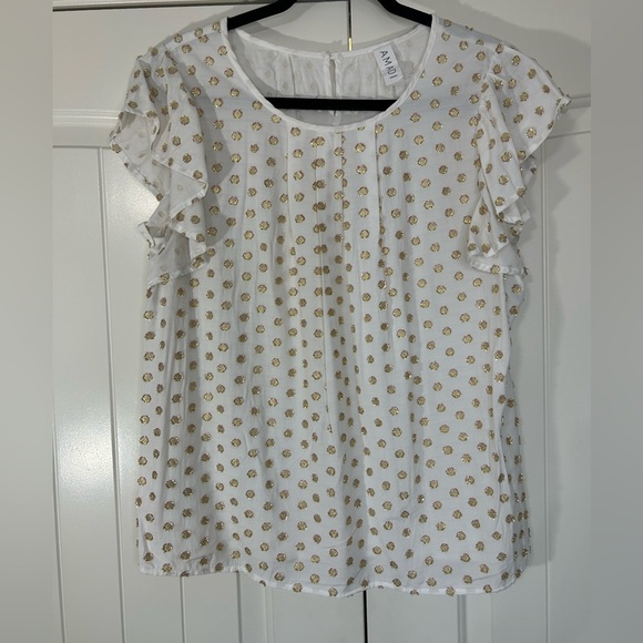 Amadi White Blouse w/ Gold Shimmer Polka Dots. Short sleeves. Size Large - Picture 1 of 12